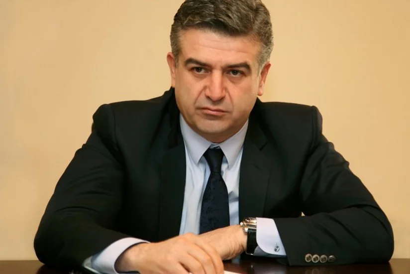 Ermənistanın baş naziri hakim partiyaya üzvlüklə bağlı ərizə verib