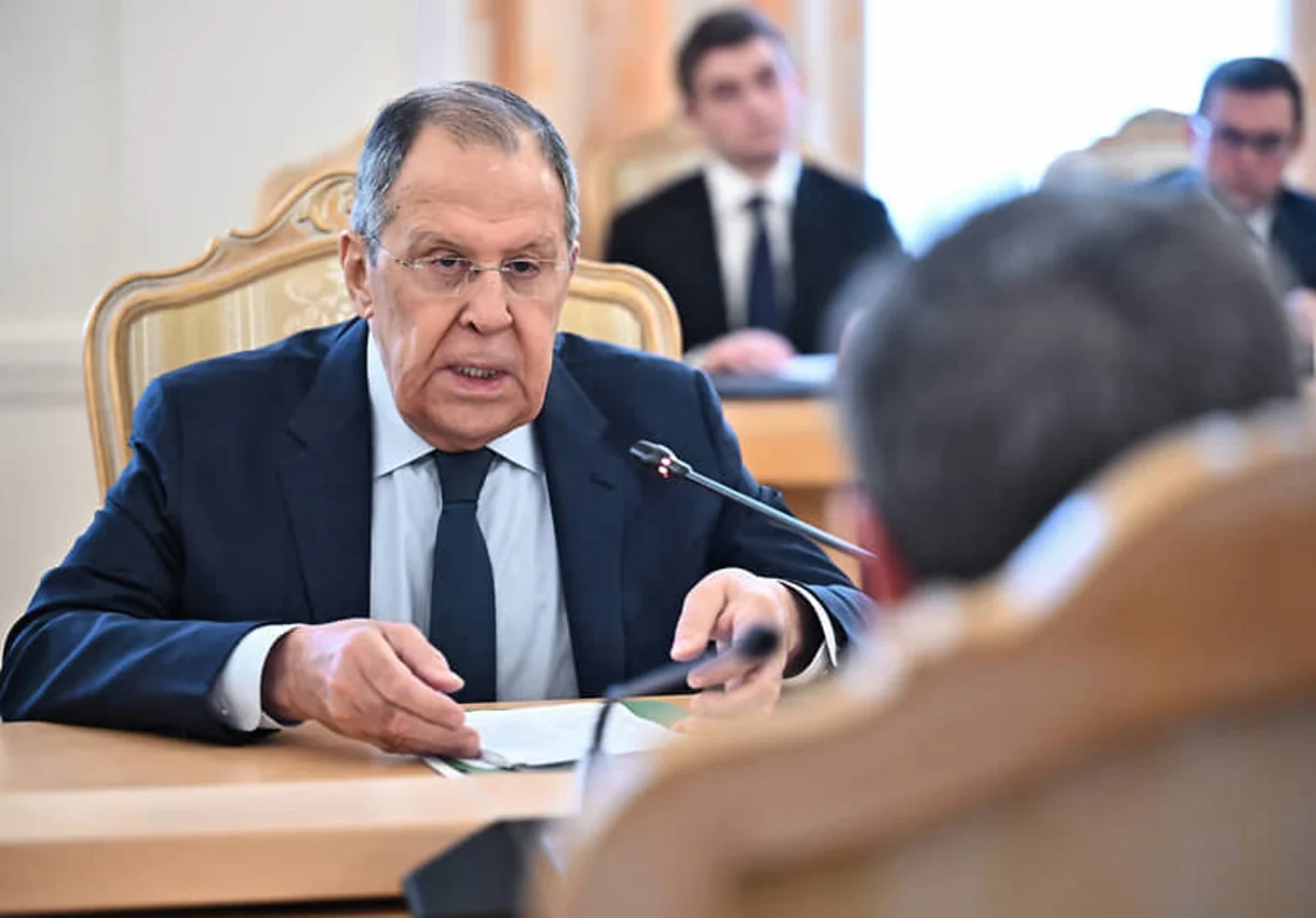 Лавров подтвердил МИД Пакистана готовность содействовать урегулированию с Индией