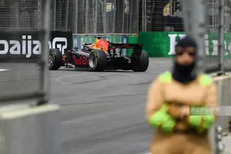 Oliver Bearmanın qalib gəldiyi “Formula 2” yarışından FOTOREPORTAJ