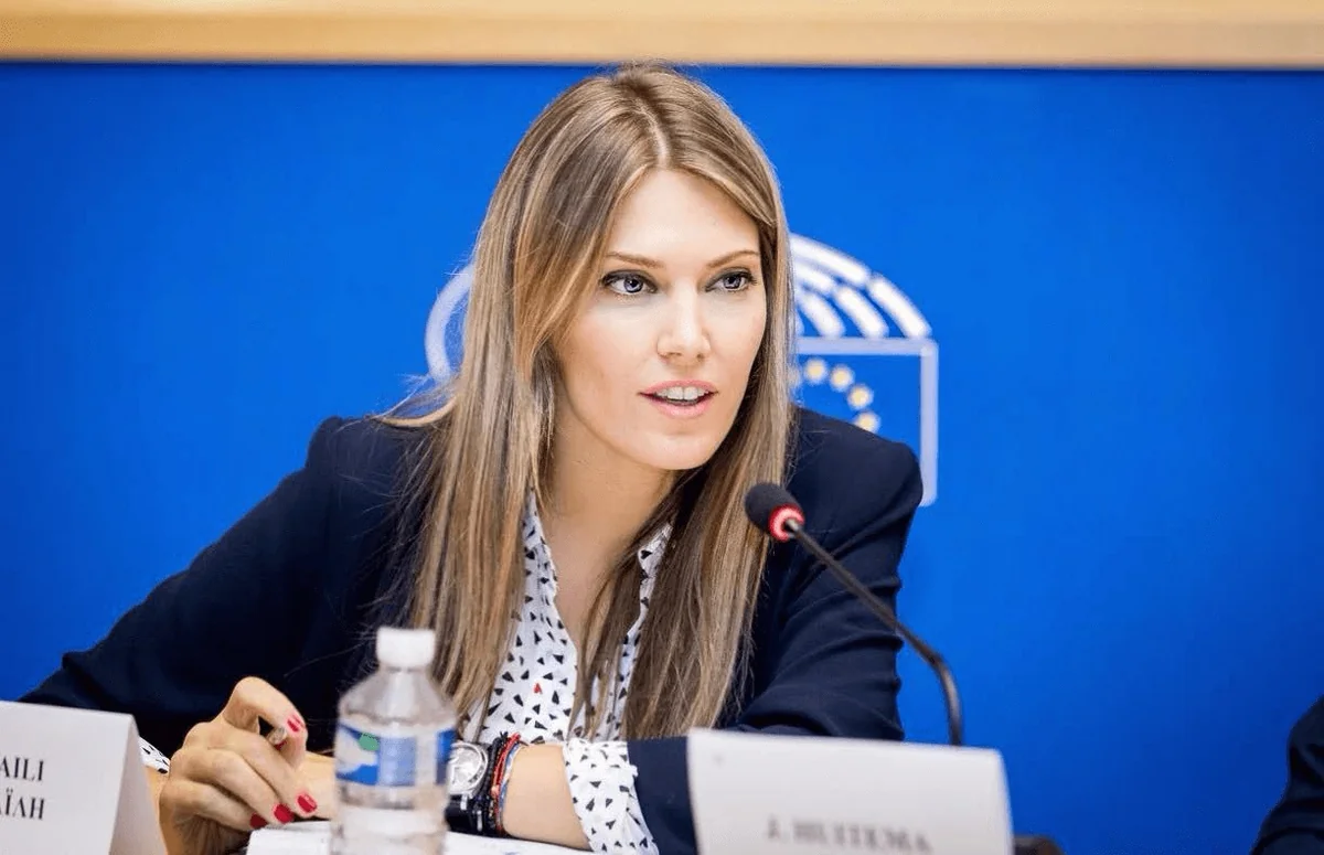 Ева Кайли лишена полномочий заместителя главы Европарламента