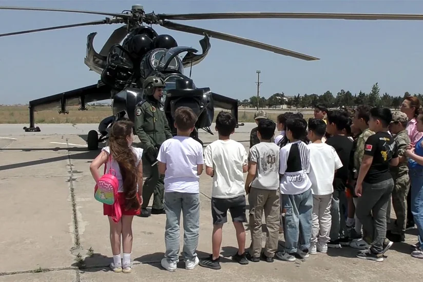 В азербайджанской армии прошел ряд мероприятий по случаю Международного дня защиты детей