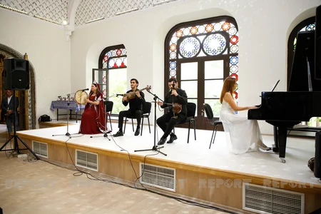 Tbilisidə Nizami Gəncəviyə həsr olunan tədbir keçirilib, tanınmış gürcü xadimlər təltif edilib