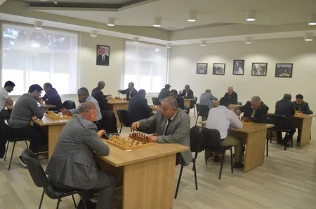 Biləsuvarda akademik Zərifə Əliyevanın 100 illik yubileyi münasibətilə şahmat turniri keçirilib