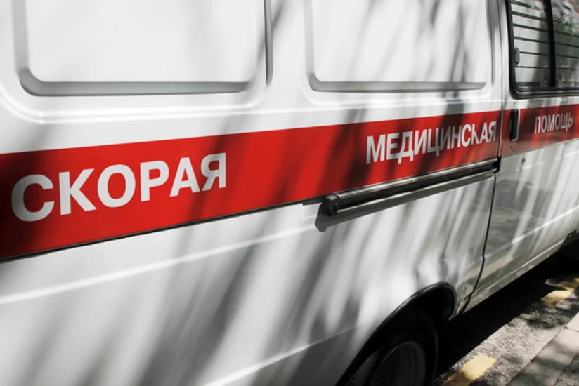 В России поезд столкнулся со школьным автобусом, есть погибшие