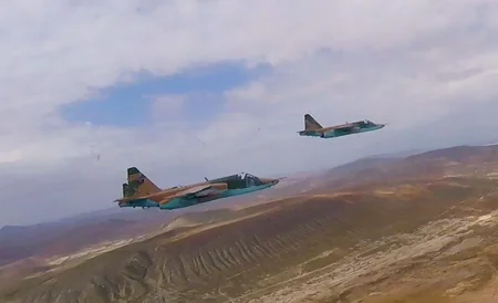 Azərbaycan Ordusunun döyüş aviasiya vasitələrinin yerdəyişməsi həyata keçirilib