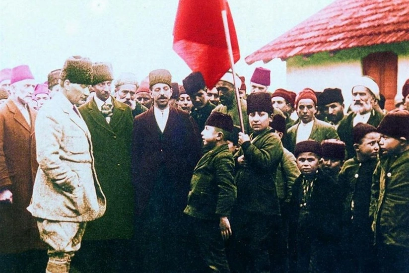 Bu gün Türkiyədə Milli Suverenlik və Uşaq Bayramıdır