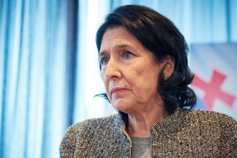 Gürcüstan prezidenti fövqəladə vəziyyətin müddətinin uzadılmasını dəstəklədi