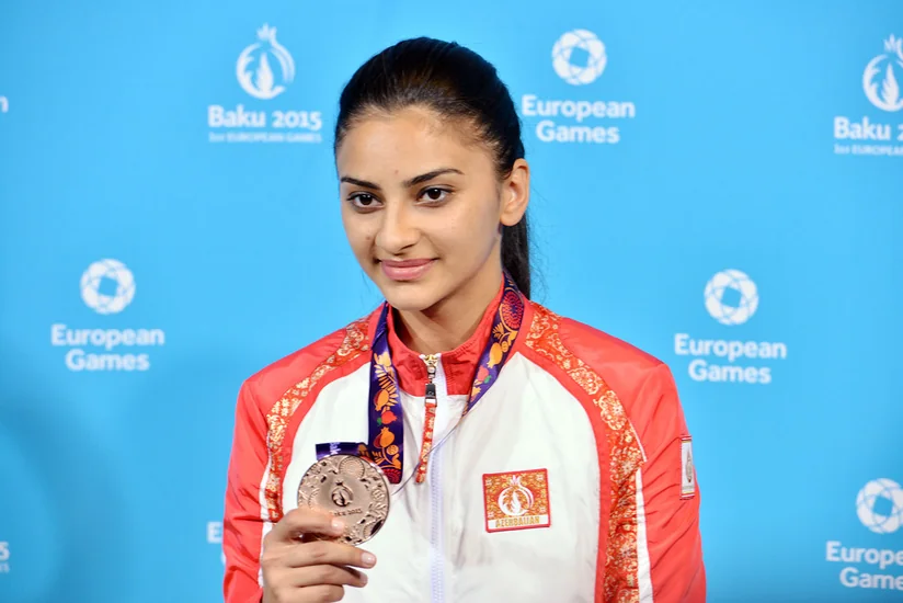 Azərbaycan Bakı 2015də ilk medalını qazanıb