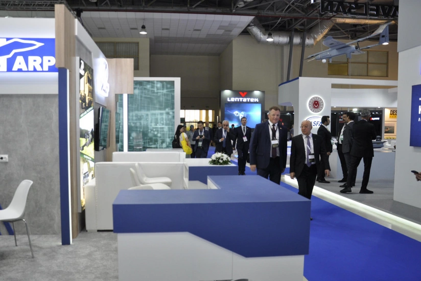 Главы МЧС Азербайджана и Беларуси посетили выставку ADEX