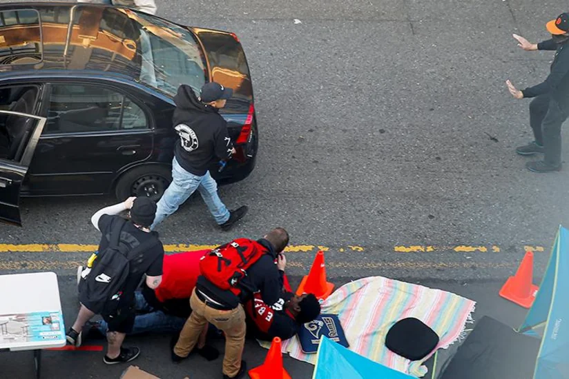 В США мужчина протаранил клуб и открыл стрельбу по посетителям