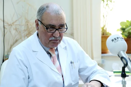 Azərbaycanın baş allerqoloqu: “İnsanların kütləvi şəkildə müayinə olunması lazımdır” - MÜSAHİBƏ