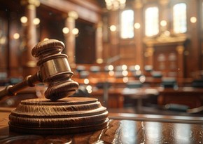 Экс-главу одного из районов Дагестана осудили за хранение оружия и вымогательство