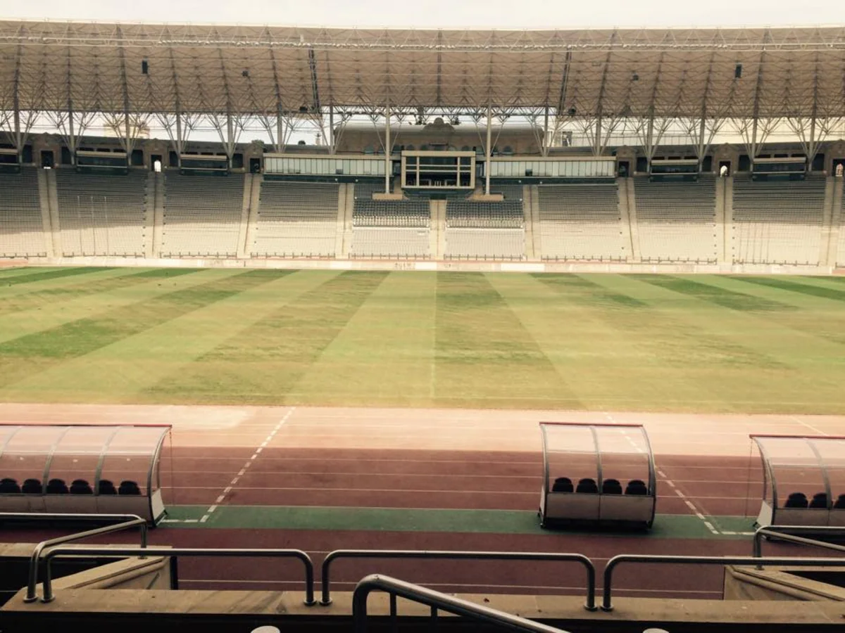 Tofiq Bəhramov adına Respublika Stadionunun ot örtüyü dəyişdirilməyəcək