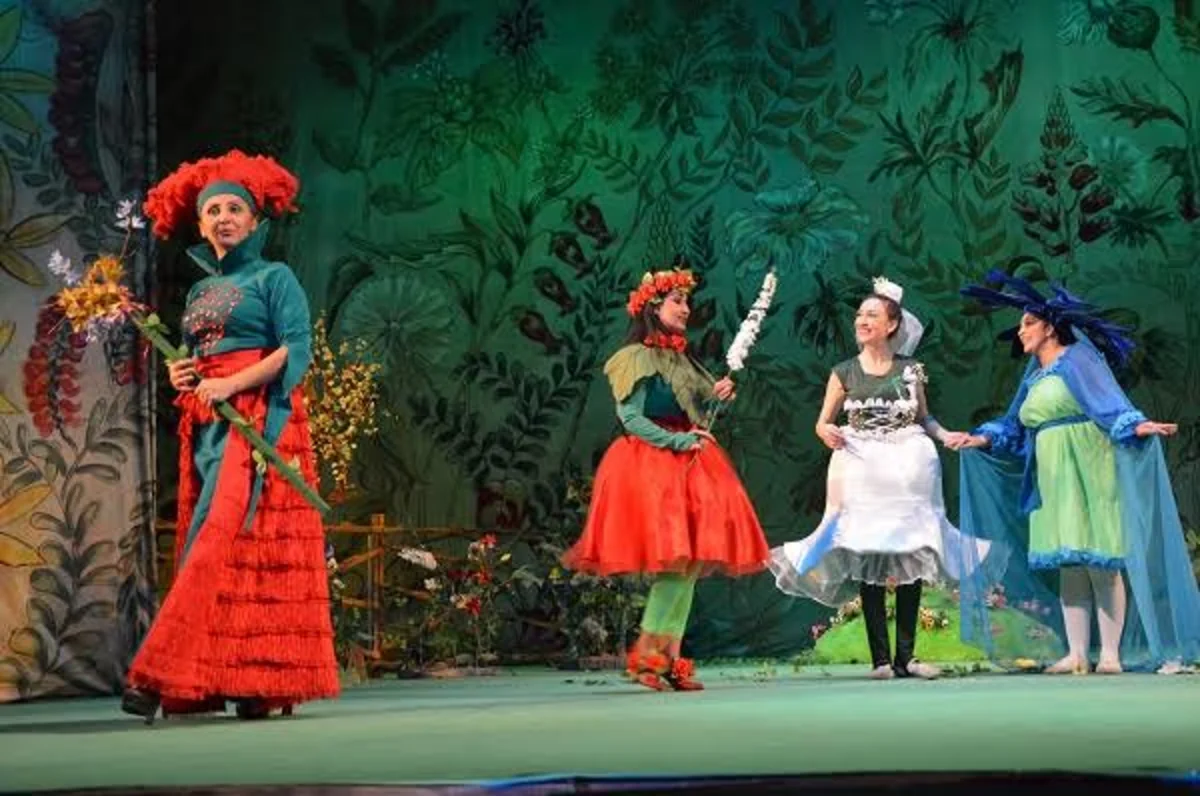 Gənc Tamaşaçılar Teatrı Dünya Uşaq və Gənclər Teatr Günü üçün xüsusi repertuar tərtib edir
