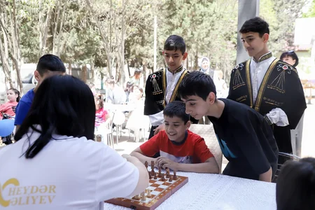 Azərbaycan Şahmat Federasiyası uşaq evini ziyarət edib