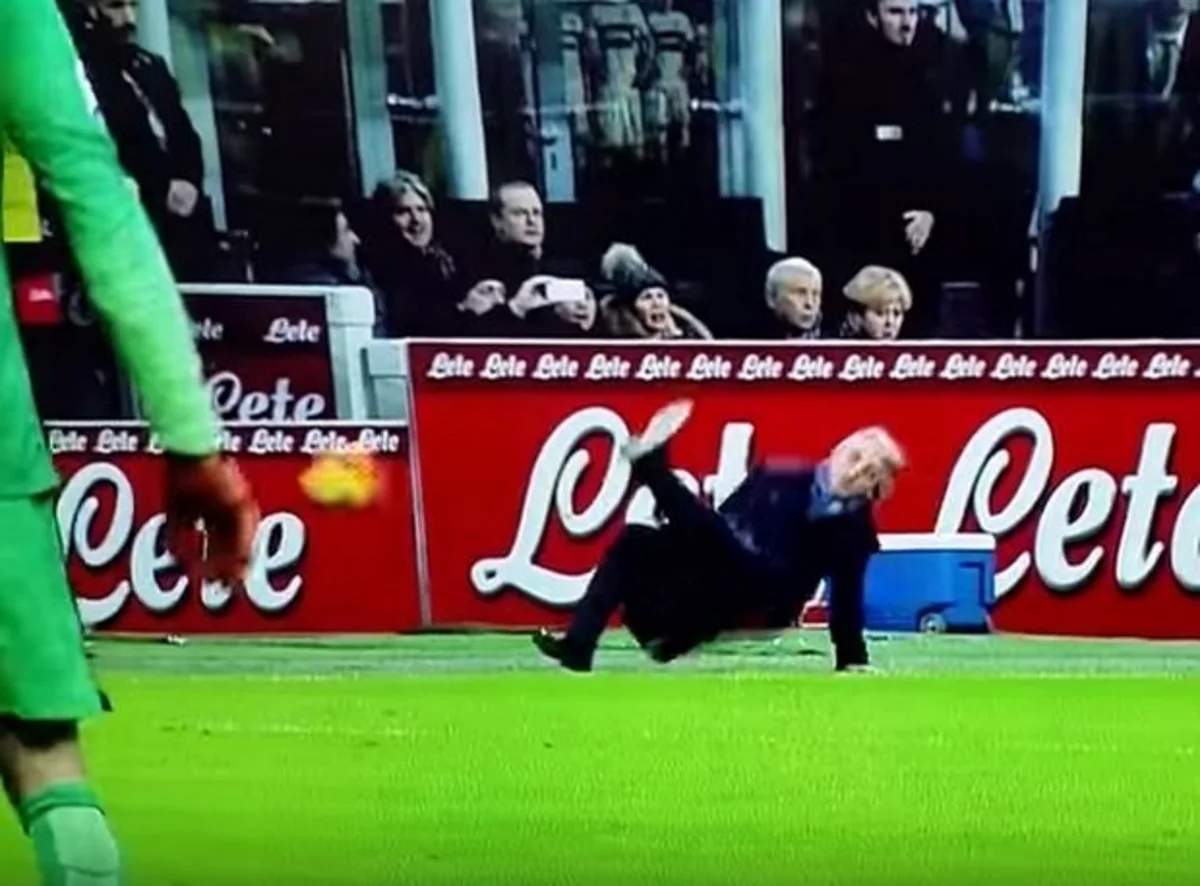 İnterin baş məşqçisi ​Roberto Mançini ilə bağlı komik olay baş verib