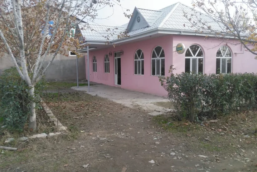 Ağsuda karantini pozan kafenin sahibi və müştəriləri cərimələnib