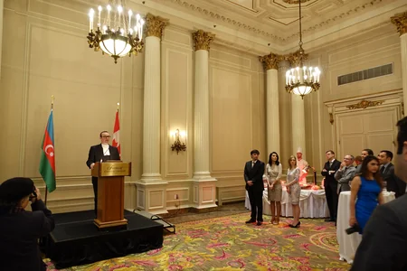 Respublika günü Kanadada  təntənəli ziyafətlə qeyd olunub - FOTO