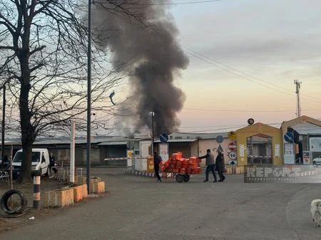 Tbilisinin Lilo Mall bazarındakı yanğın lokallaşdırılıb - YENİLƏNİB