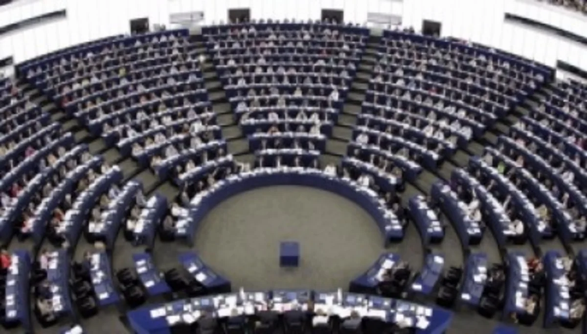 ​Европарламент проголосовал за выдачу Украине 1,8 млрд евро помощи