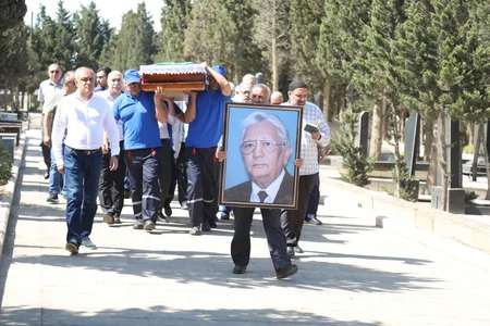 Eldar Salayev dəfn olunub - YENİLƏNİB-2