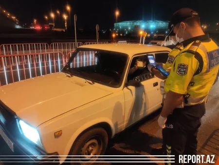 Bakıda polis postlarında ciddi yoxlamalar aparılır - VİDEOREPORTAJ