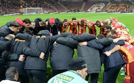“Qalatasaray” liderliyə yüksəldi