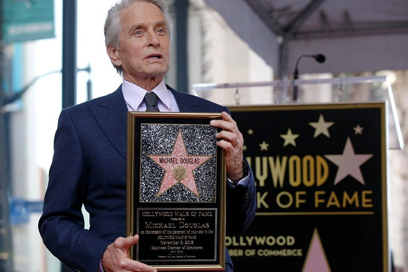 Hollivudun Şöhrət xiyabanında Maykl Duqlasa ulduz qoyulub
