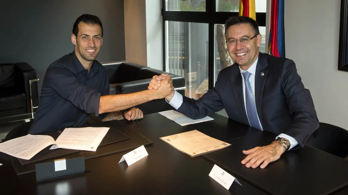 Barselona klubu futbolçusu ilə müqavilə müddətini artırıb