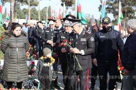 Zəfəri bəxş edənlər