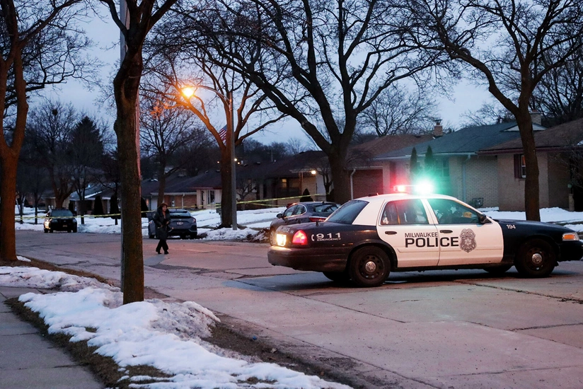Two dead,  three wounded in shooting outside Pennsylvania club