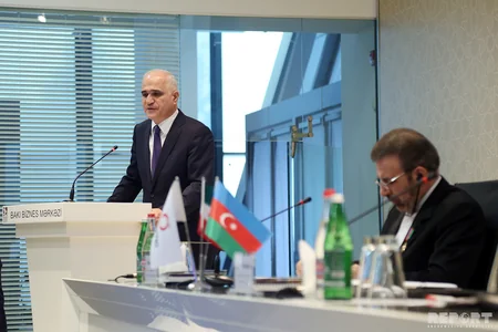 Bakıda Azərbaycan-İran biznes forumu keçirilib