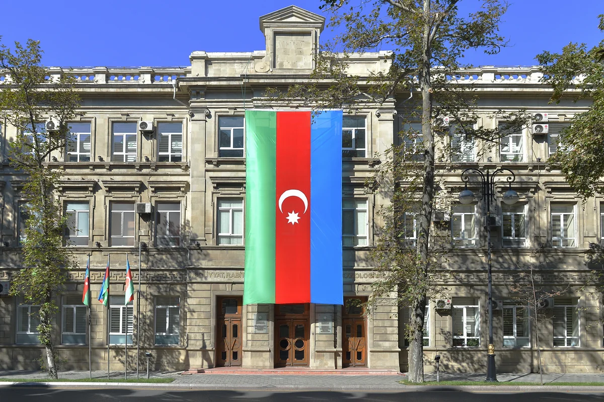 Азербайджан направил обращение в компанию Facebook