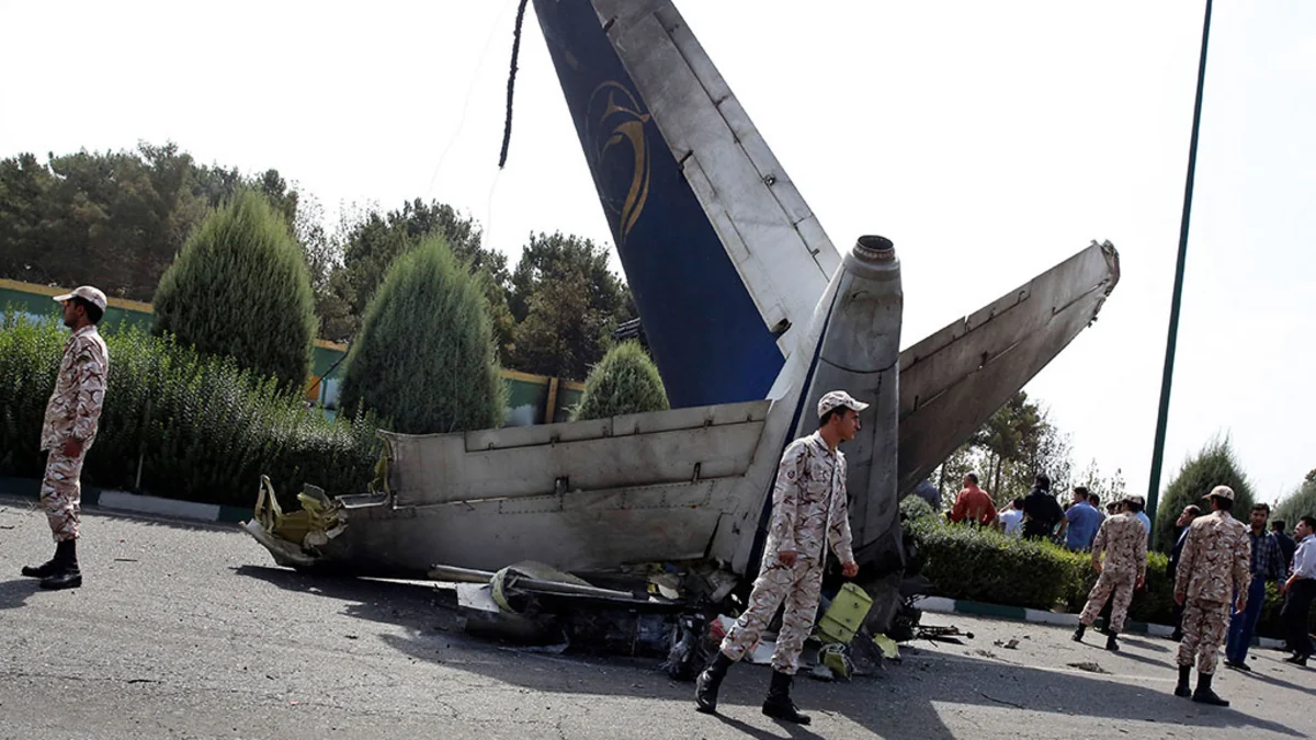 В Иране в авиакатастрофе погиб офицер спецназа
