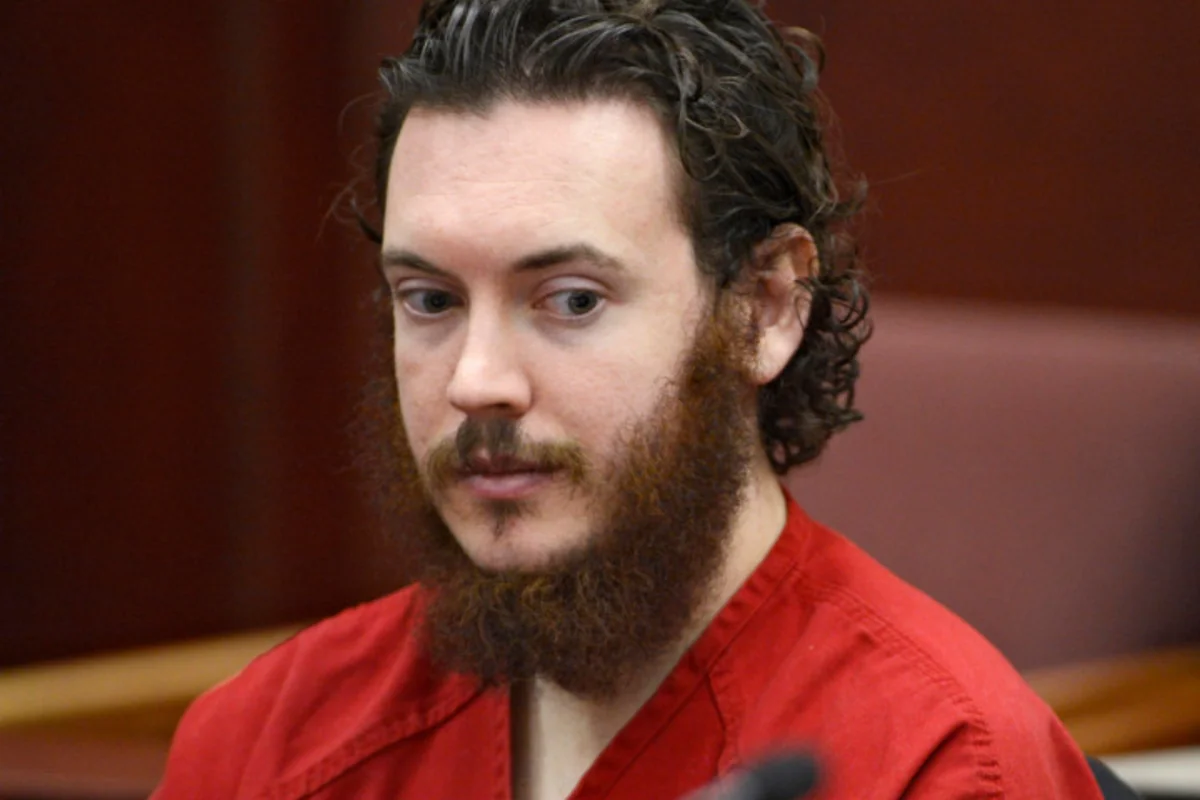 Jury agrees to consider death sentence for Colorado shooter