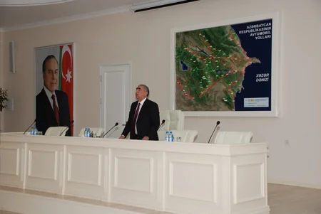 ​Azəryolservisdə iclas keçirilib