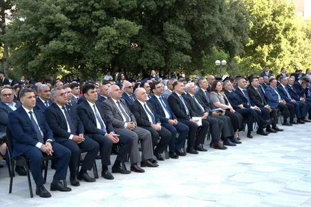 Azərbaycan Əmək və Sosial Münasibətlər Akademiyasında “Məzun günü” keçirilib