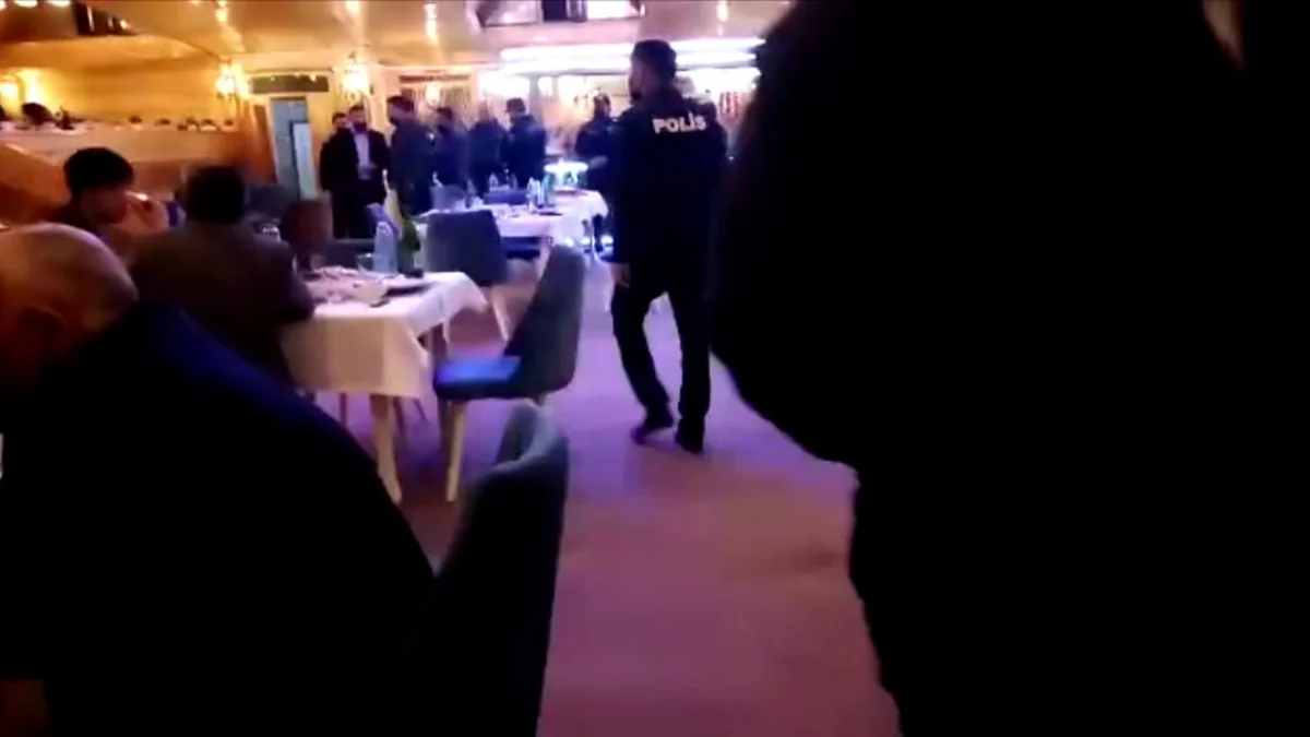 В Сураханы оштрафованы 57 участников помолвки