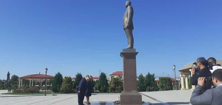 Əli Əhmədov Füzulidə zona müşavirəsi keçirib - YENİLƏNİB