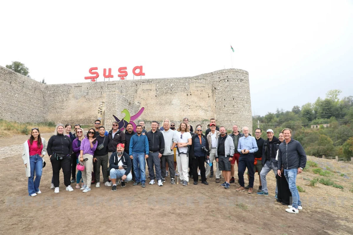 Viran edilmiş yurda səyyah baxışı - REPORTAJ