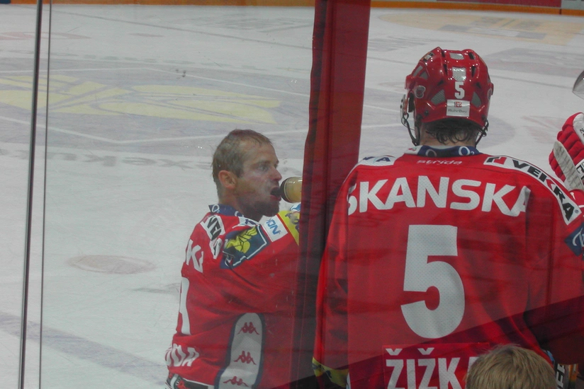 Dünya çempionu intihar edib