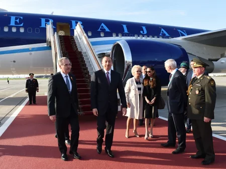 President Ilham Aliyev arrived in Russia on a working visit