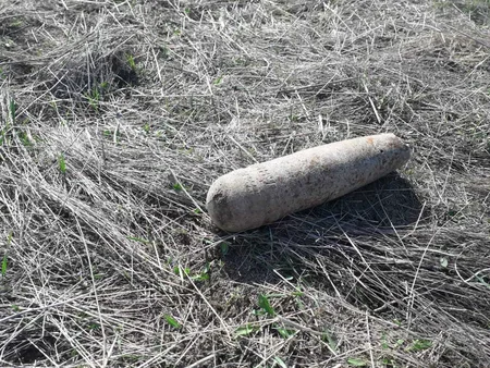 Qazaxda iki ədəd top mərmisi tapılıb