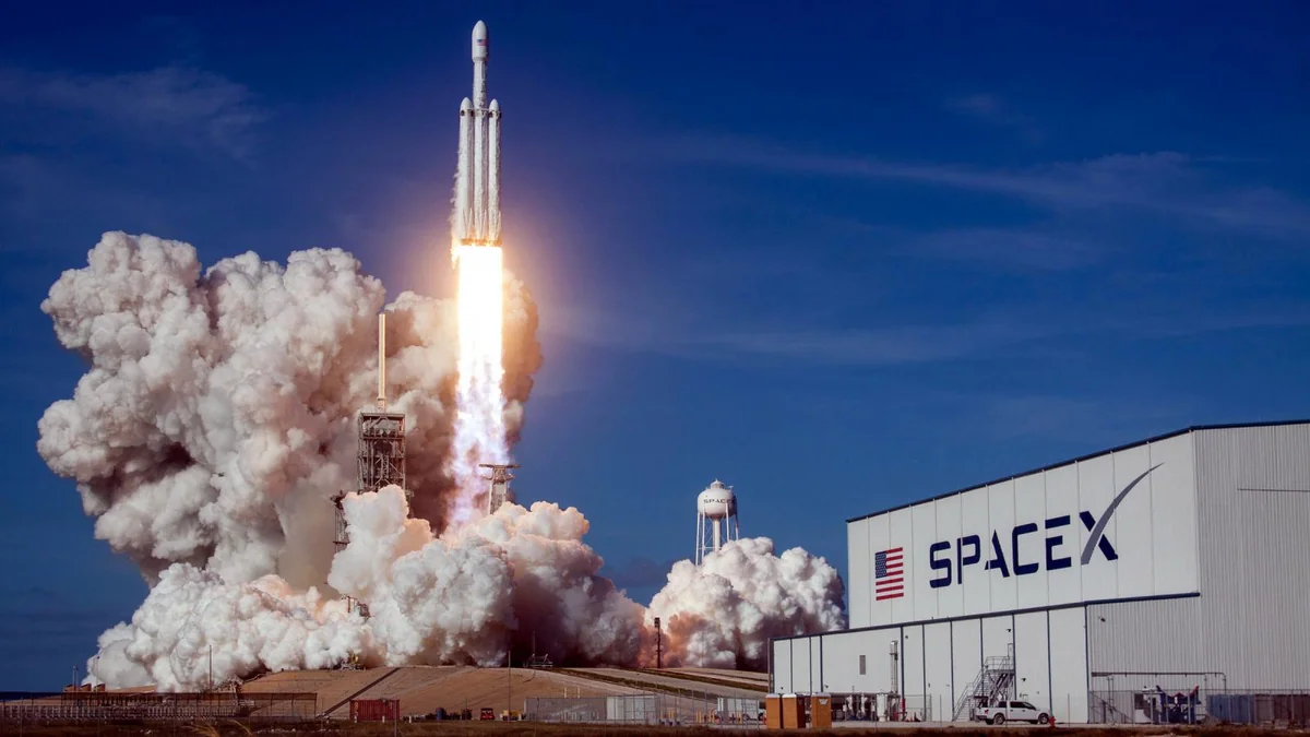 Value of SpaceX skyrockets to $74B