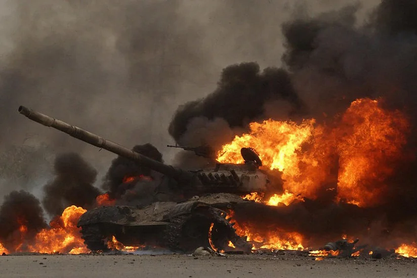 ​ВС Азербайджана уничтожили армянский танк с личным составом