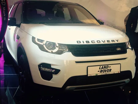 Bakıda yeni Land Rover Discovery avtomobilinin təqdimatı keçirilib - FOTO