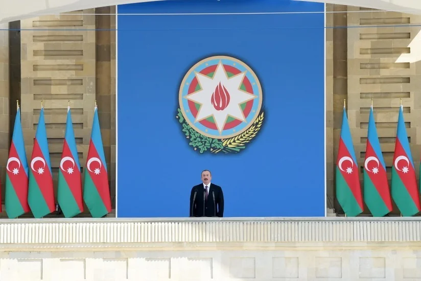İlham Əliyev: Müstəqilliyimizin ilk iki ili Azərbaycanın gələcək müstəqil ölkə kimi yaşamasını sual altına qoymuşdu