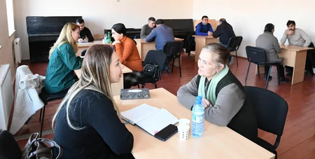 Məcburi köçkünlərə hüquqi yardım göstərilib