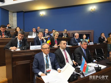 Tbilisidə QDİƏT Parlament Məclisinin komitə iclası keçirilir