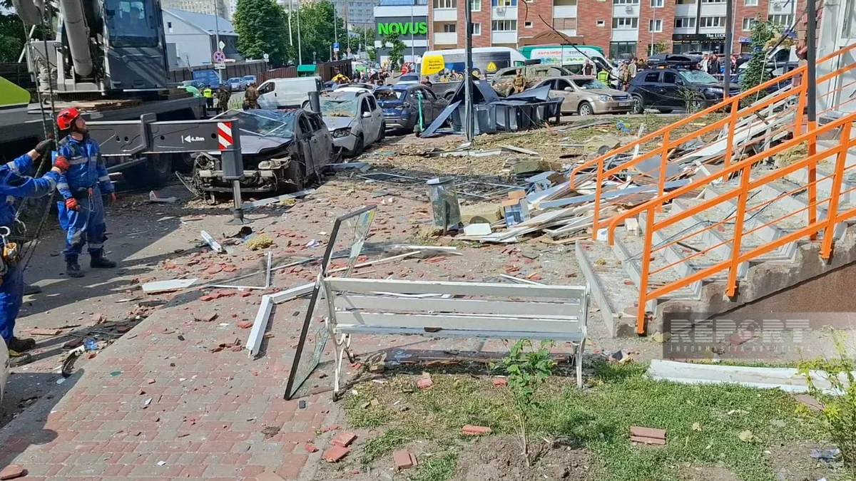 PHOTOS from site of massive airstrike on Kyiv